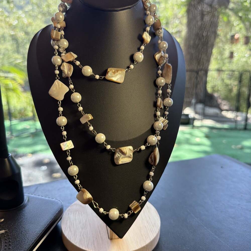 Vintage Y2K Mother of Pearl Beaded 58” Strand Necklace Statement Jewelry